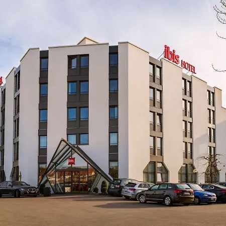 Hotel Ibis Lausanne 2*