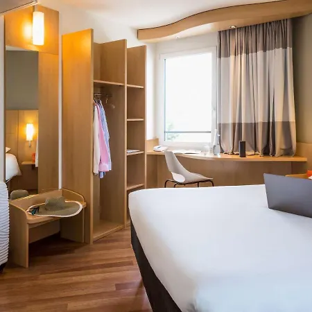 Ibis Lausanne 2* Crissier